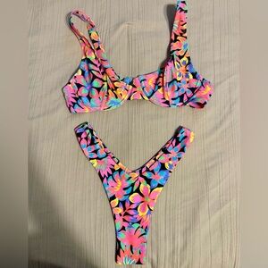 Kulani Kinis bikini set